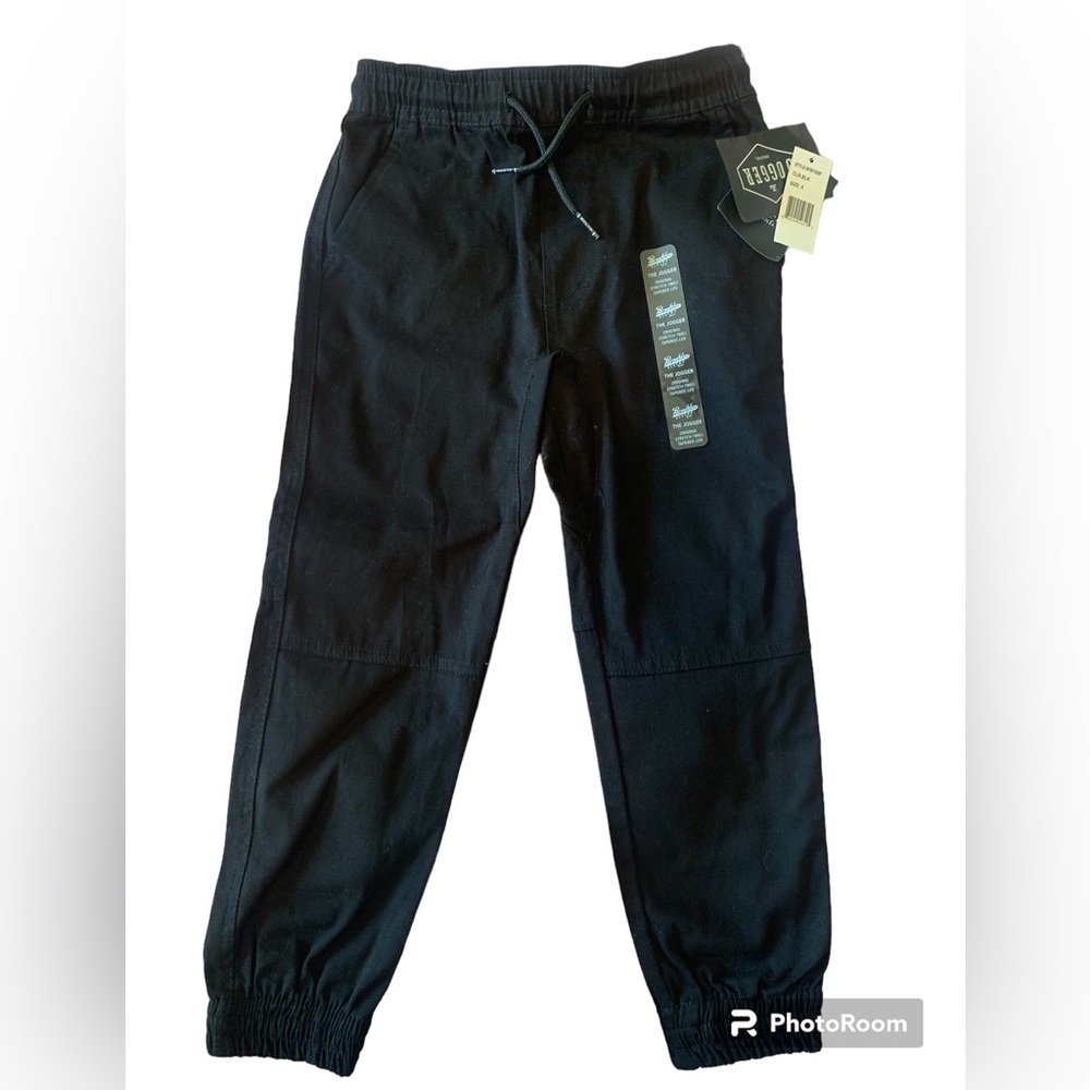 NWT Kids Brooklyn Cloth “The Jogger”. Size 6.